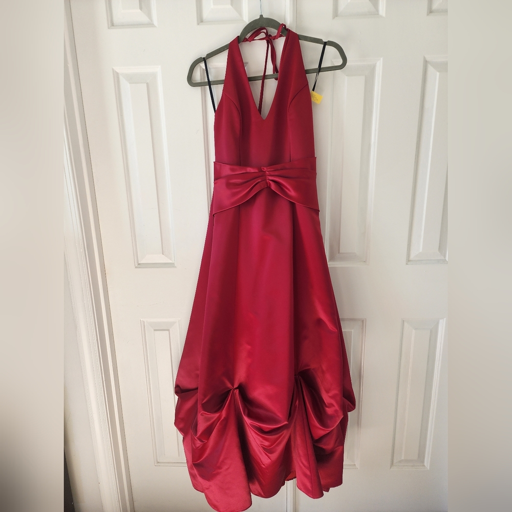 Maroon Burgundy Red Jessica McClintock Gunnie Sax Formal Prom Halter Dress 5/6